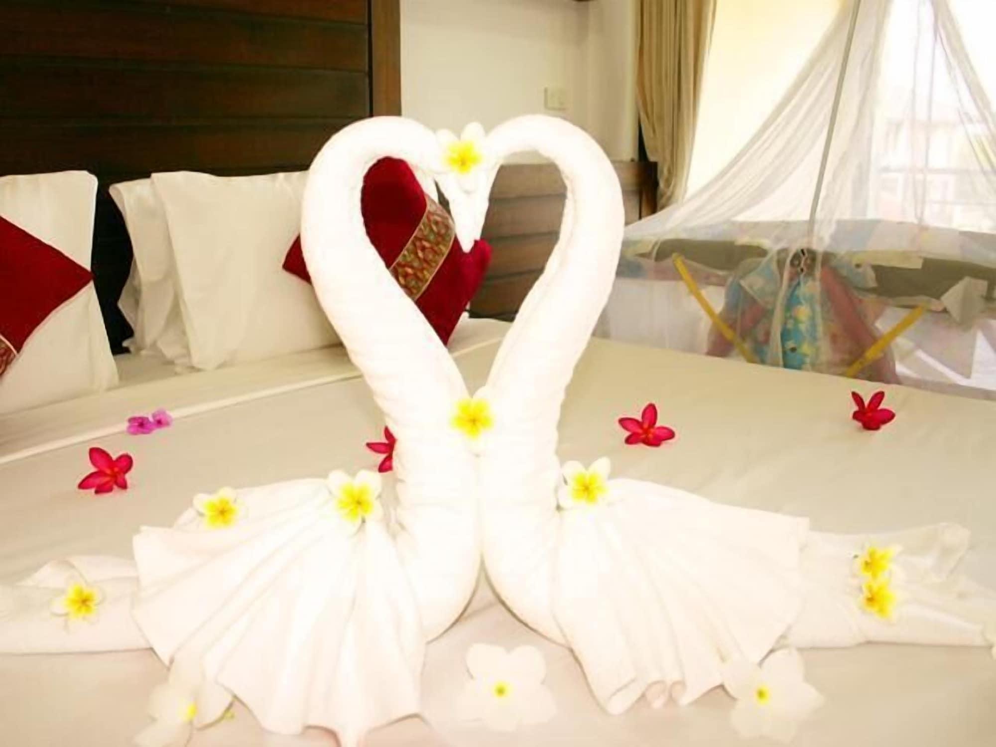 Chaweng Lakeview Condotel Koh Samui Esterno foto