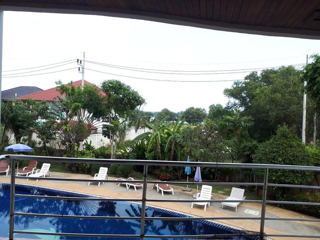 Chaweng Lakeview Condotel Koh Samui Esterno foto