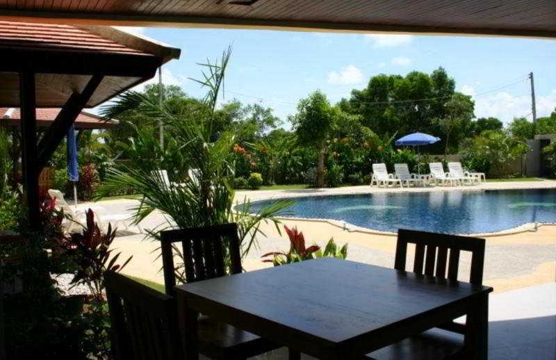 Chaweng Lakeview Condotel Koh Samui Esterno foto